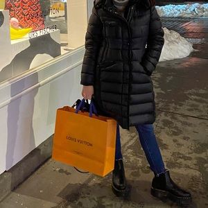 Meet your Posher, Gal